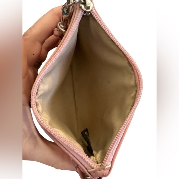 Elegant Pink Pebbled Leather Wristlet Wallet - Picture 3 of 4